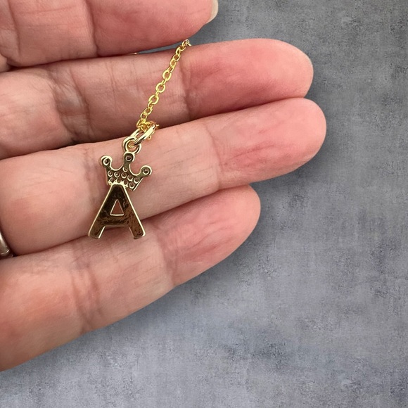 14K GP Name initials (Letter) crown pendant & necklace CHOOSE one from A-Z - Picture 4 of 5